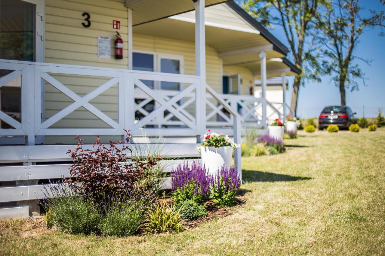 Вилла Holiday Camp Сарбиново Экстерьер фото